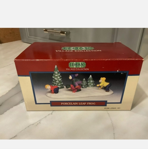 Lemax - Picture 7 of 10